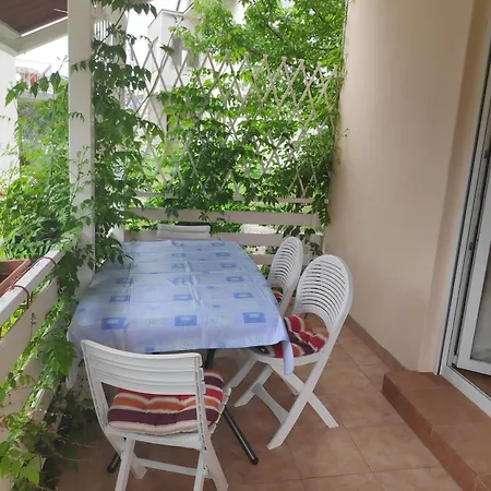 公寓 By The Sea Banjol, Rab - 23094 *