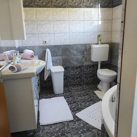 公寓 By The Sea Banjol, Rab - 23094