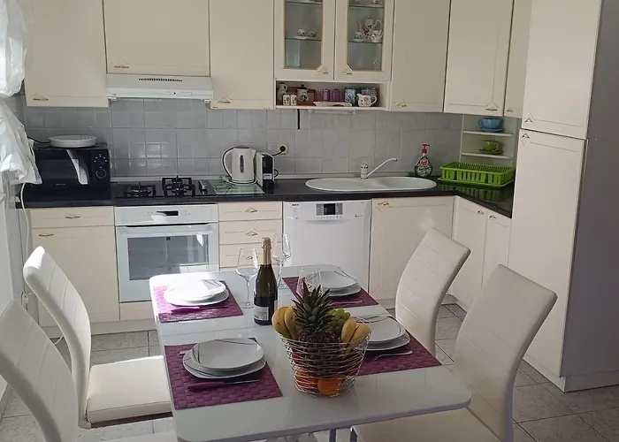 Appartement By The Sea Banjol, Rab - 23094 *